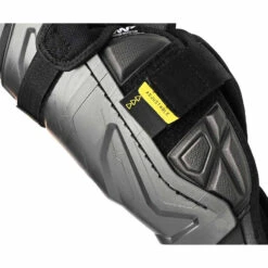 Bauer Supreme Mach Intermediate Shin Guards -Hockey Hub Uk BauerSupremeMachShinGuardsJunior10618914 8a32604e 094d 4285 83ec d887a696b88a 1