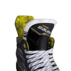Bauer Supreme M30 Senior Hockey Skates -Hockey Hub Uk M30SKATE4
